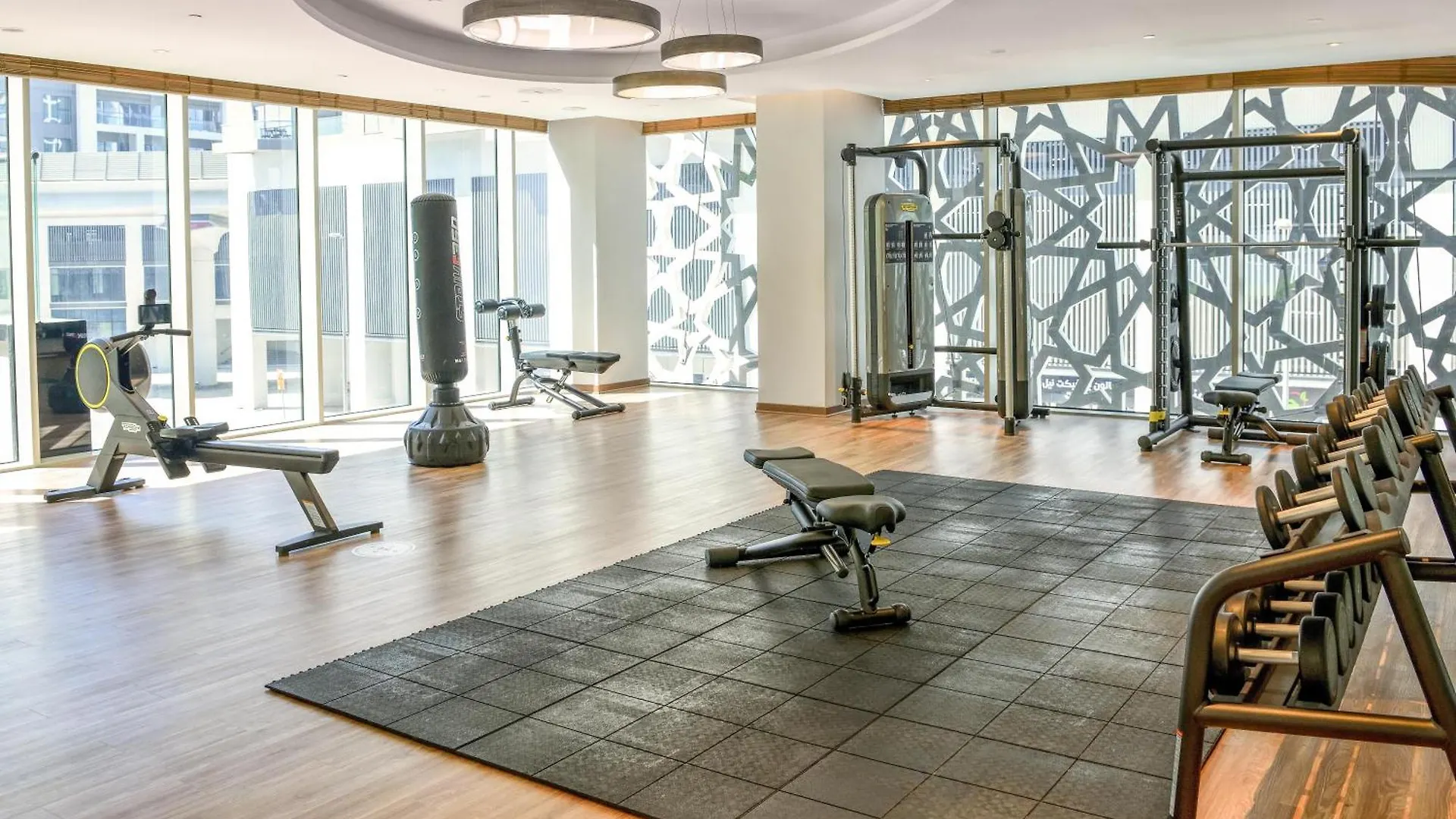 Grand Mercure Dubai City Hotel