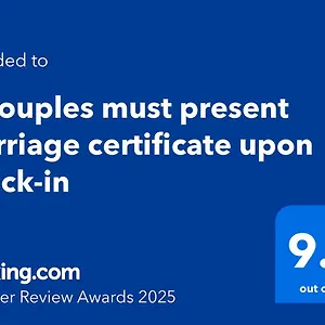 Проживание в семье 1 Couples Must Present Marriage Certificate Upon Check-in 
