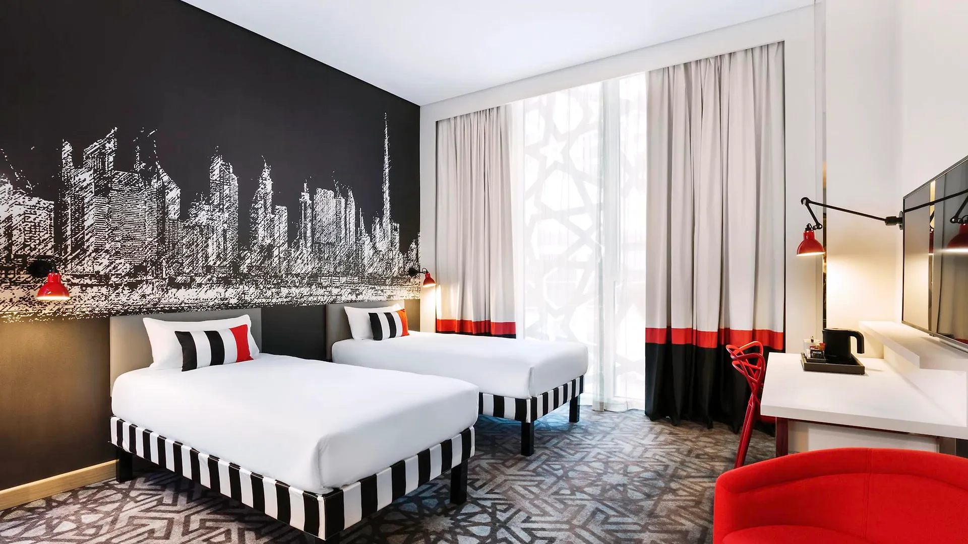 Grand Mercure Dubai City Hotel