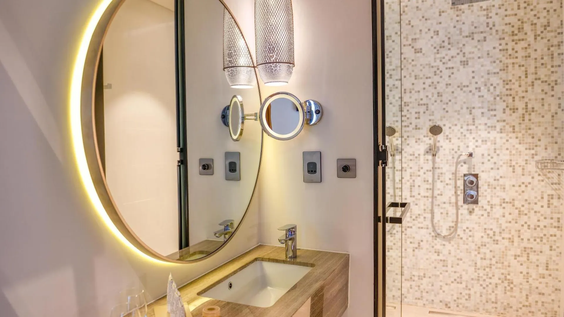 ***** Hotel Grand Mercure Dubai City Émirats arabes unis